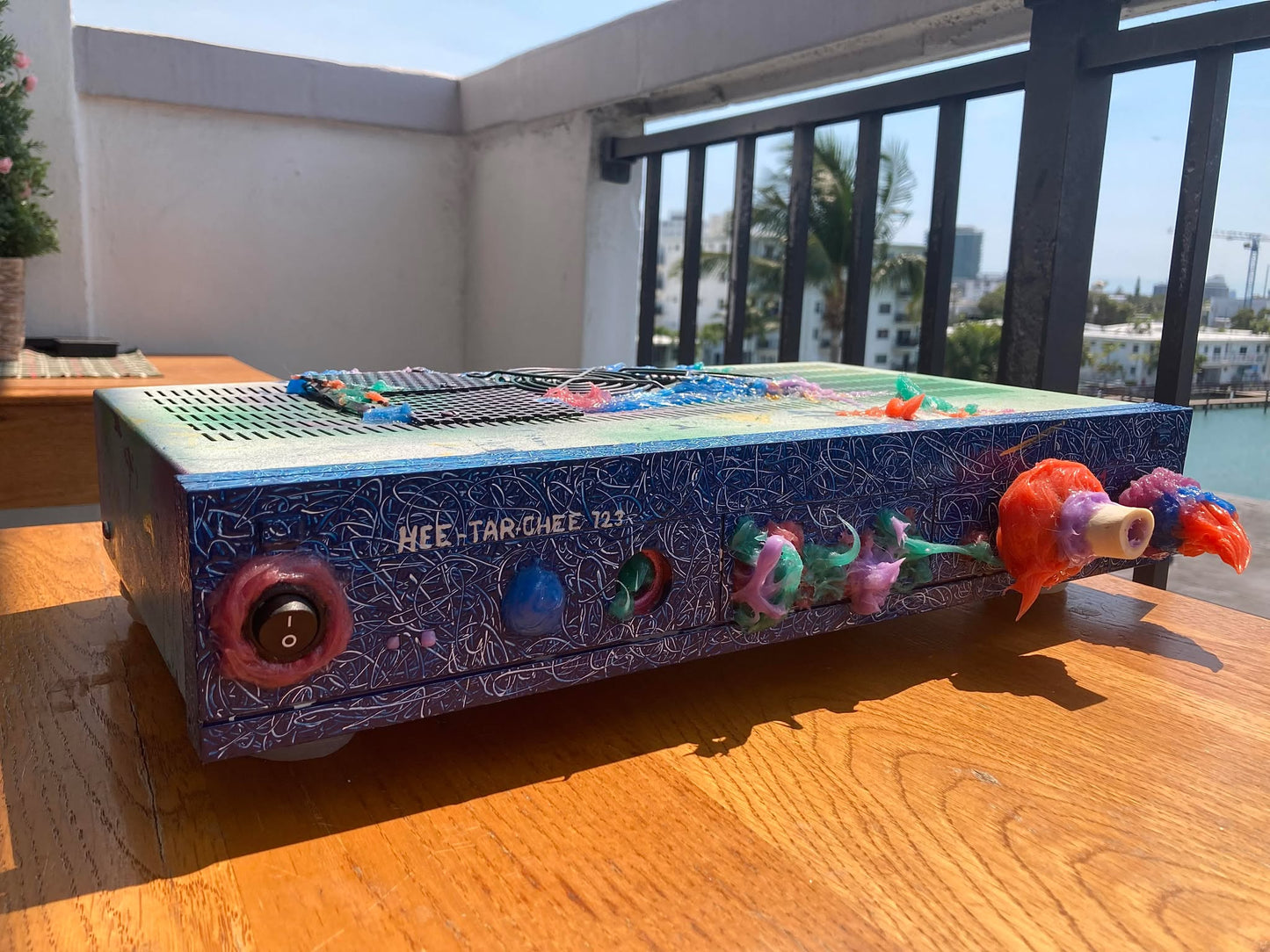 Funky Integrated Amplifier