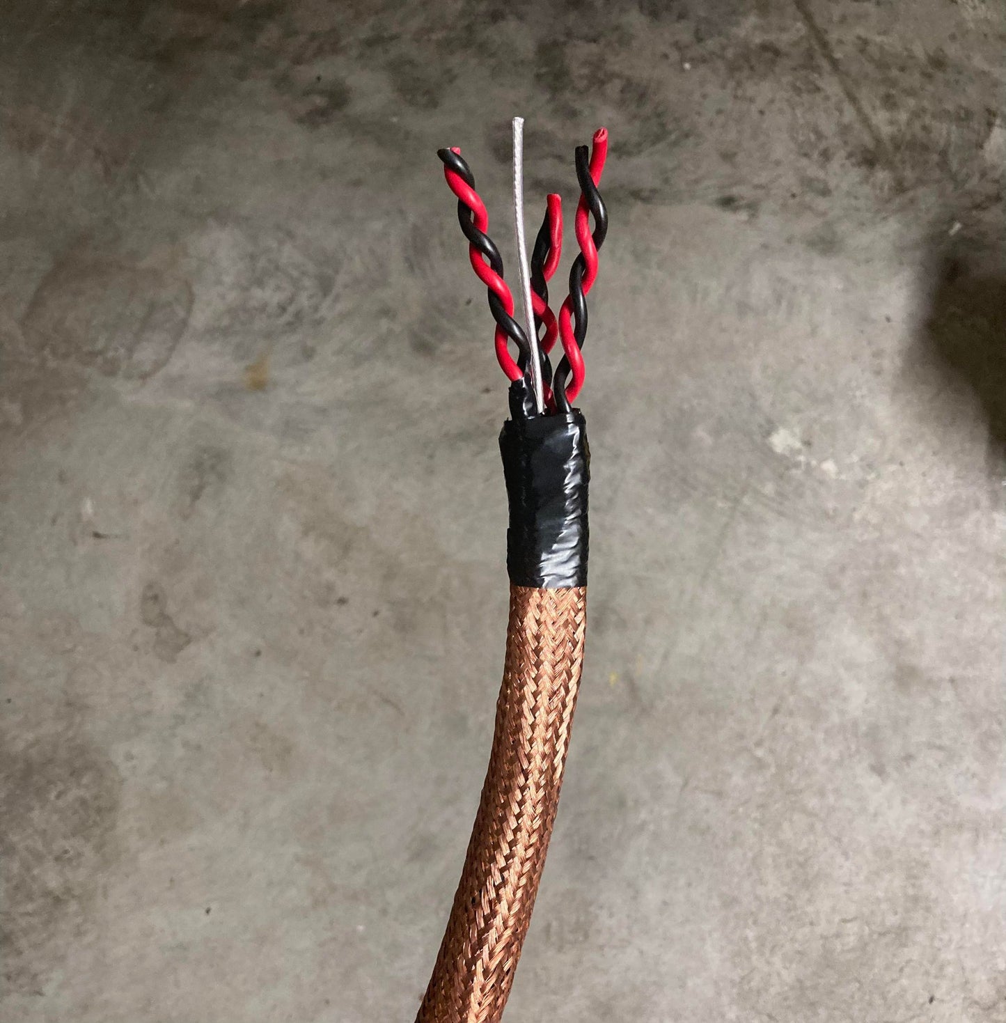 Trinity Power Cable